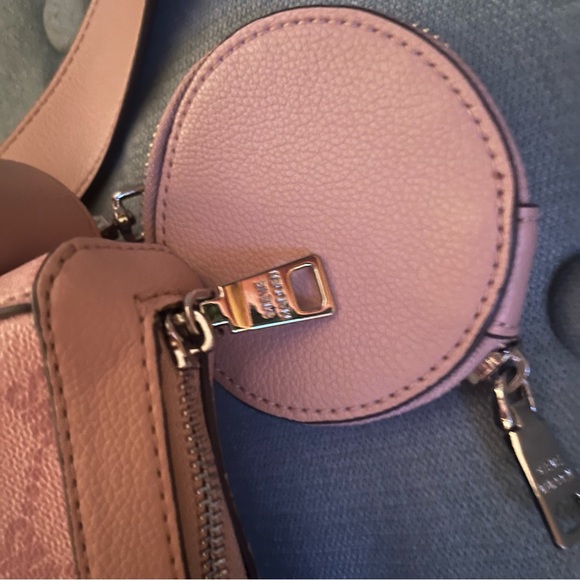 STEVE MADDEN BLUSH CROSSBODY BAG - Picture 4 of 7